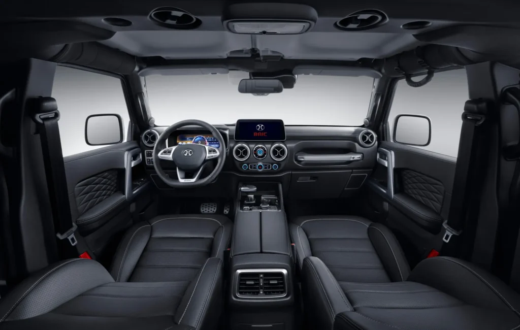 BJ40 PLUS - 06. INTERIOR - 24